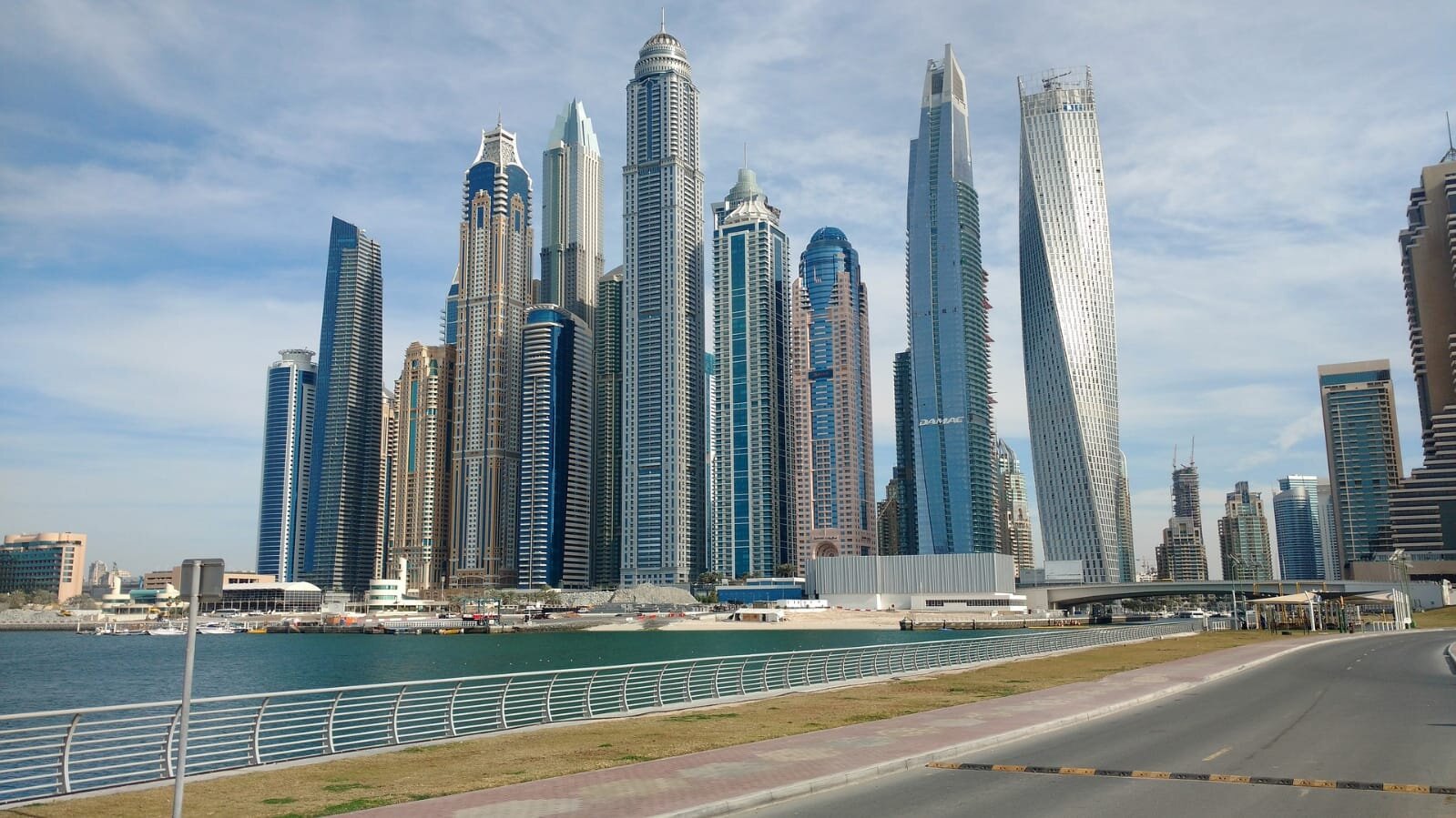 سوق العقارات على المخطط في دبي توفر للمستثمرين في أنحاء العالم فرصاً مميزة وعوائد كبيرة
