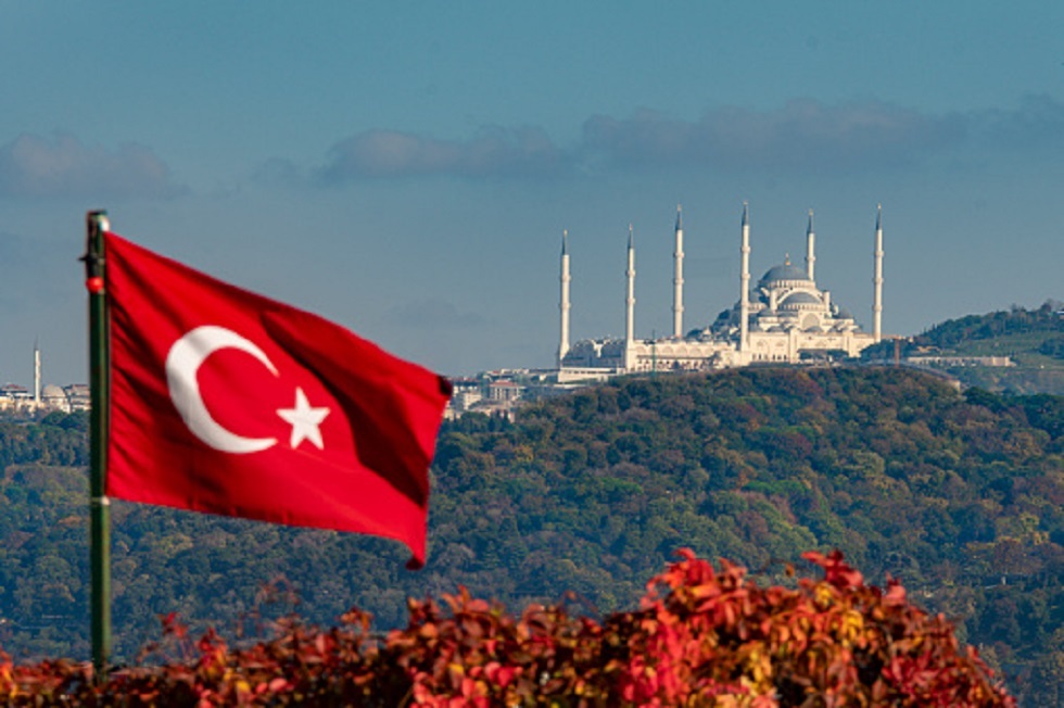 تركيا تغلق المجال الجوي أمام الرحلات إلى السليمانية شمالي العراق