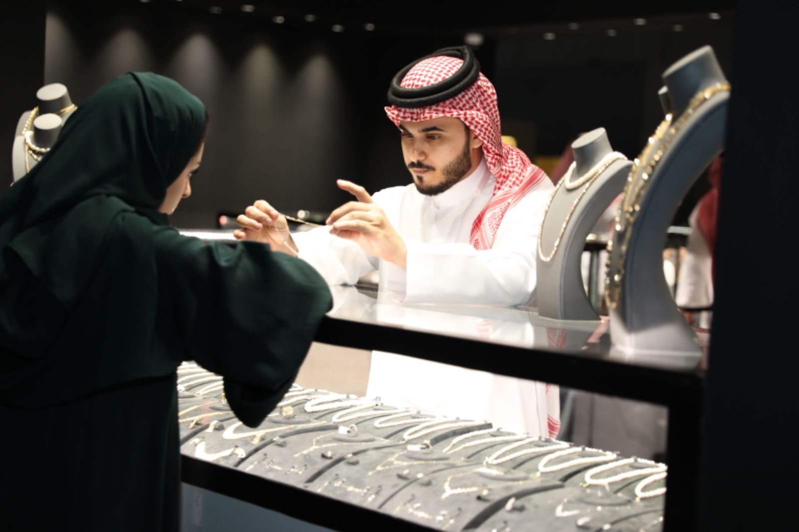 معرض صالون المجوهرات 2024يفتح أبوابه في الرياض من 20 إلى 23 فيراير