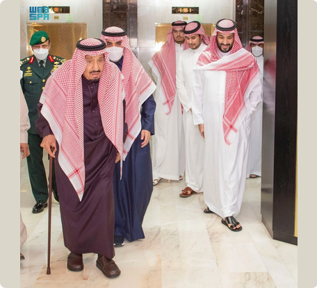 الديوان الملكي: خادم الحرمين الشريفين يغادر مستشفى الملك فيصل التخصصي بالرياض